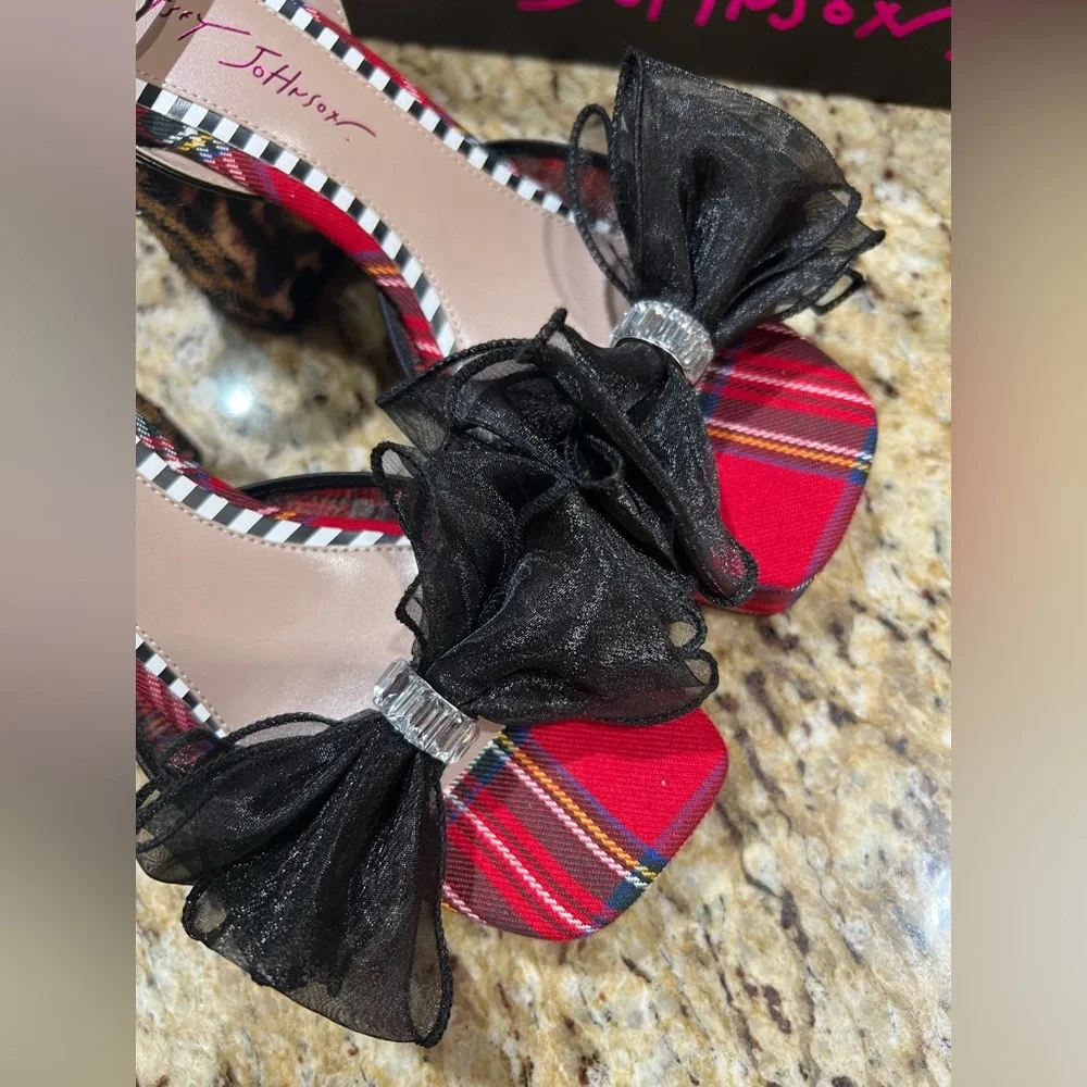 Betsey Johnson Palloma Red Plaid Platform Leopard Rhinestone Block Sandals 8.5